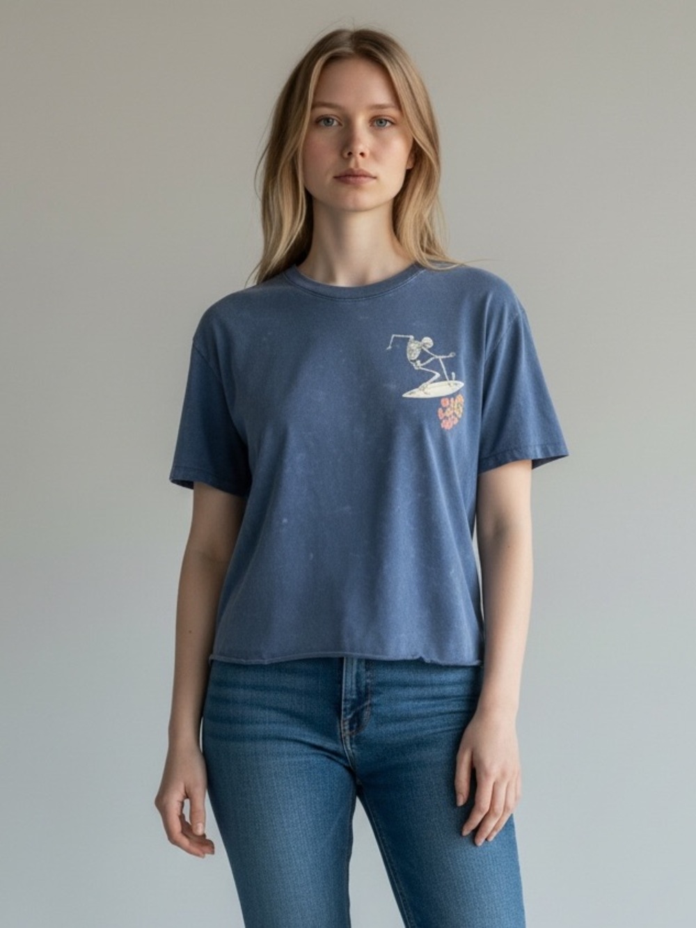EUC Fifth Sun Cropped Graphic T Shirt Size XL